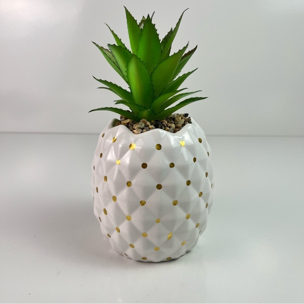 White Gold Pineapple Shape Vase with Artificial Greenery Accent Plant